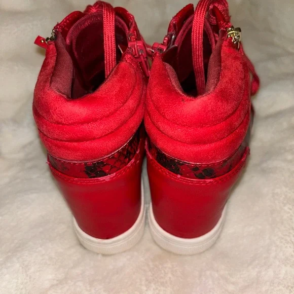 Aldo Red Wedge Sneakers with Snake Print - Picture 4 of 5
